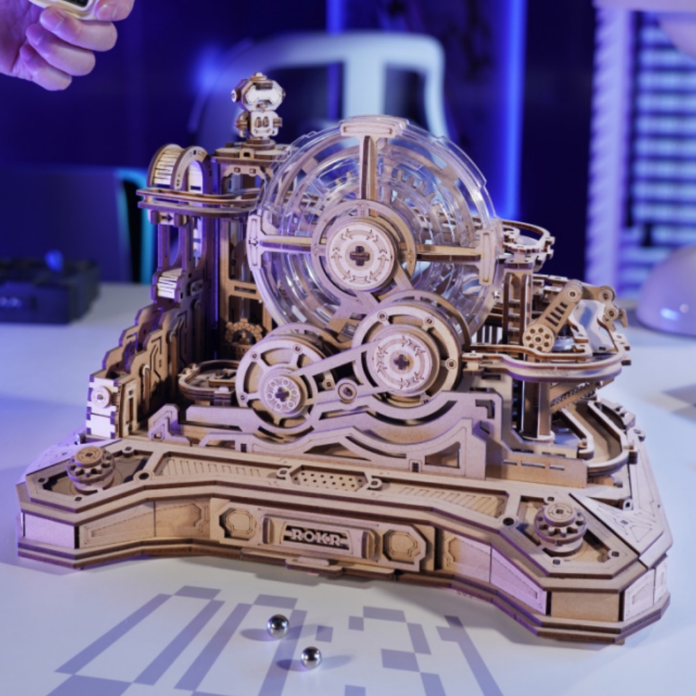 Pinball Machine - Robotime Rokr Pinball Model Gear Ball