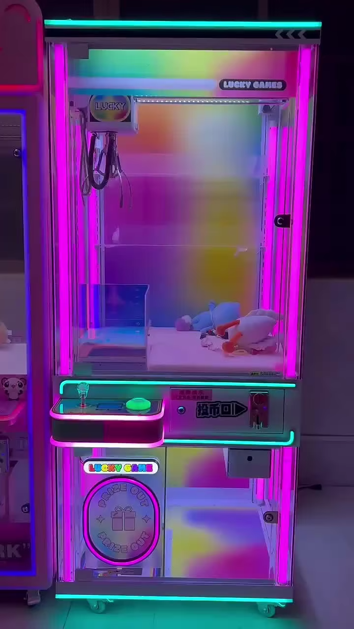 Factory-Powered Toy Crane Mach - Japanese Arcade Vending Machine のレビューと価格