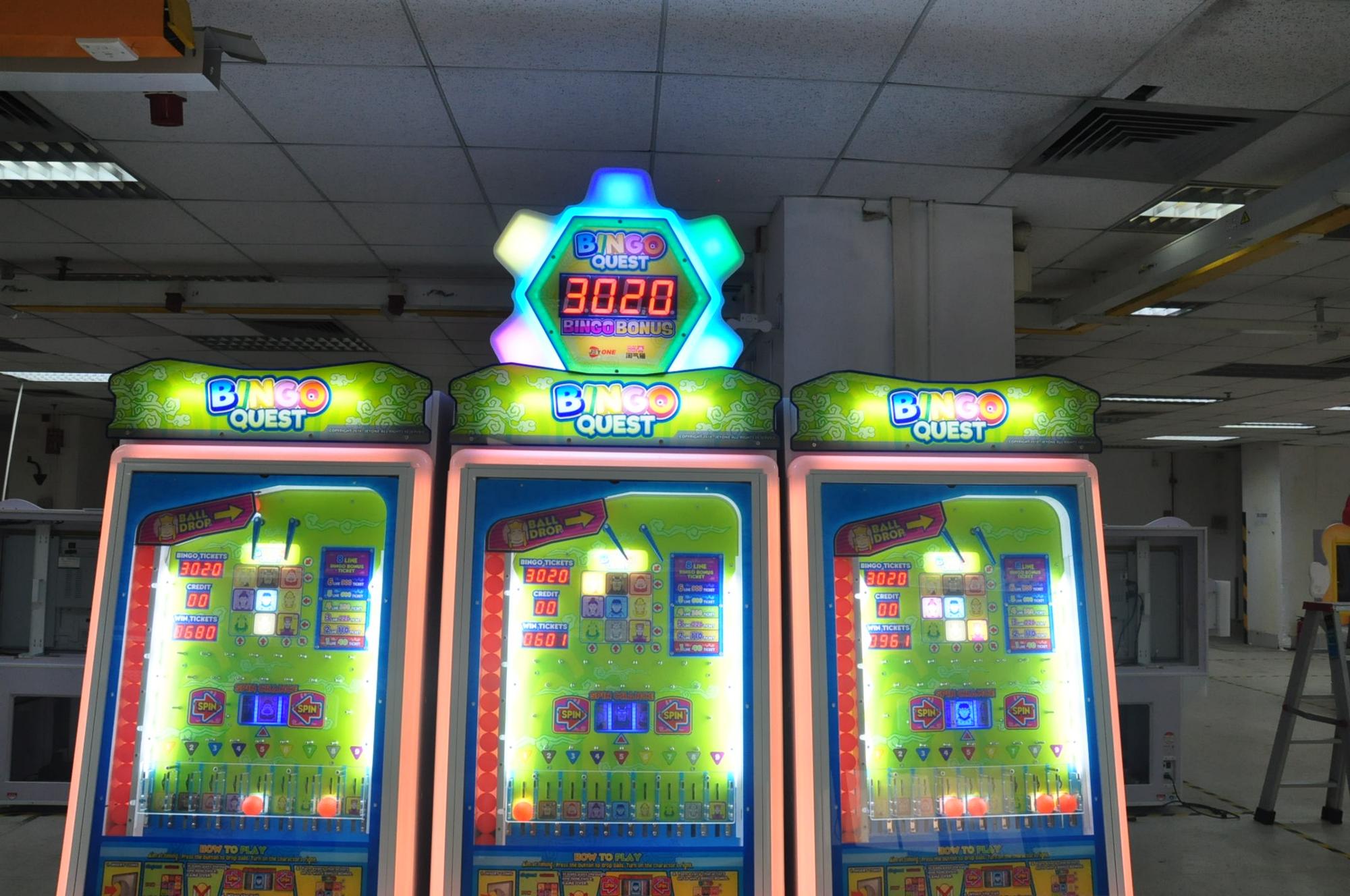 Indoor Coin Operated Arcade Bi - Arcade Quest のレビューと価格
